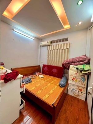 Bán nhà 68 Vạn Phúc, quận Hà Đông. Mặt Ngõ Ô tô Tránh, Kinh Doanh, Ở sướng