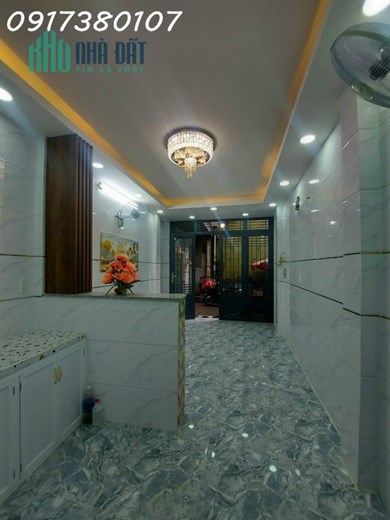 Bán nhà 2 lầu xây mới 3 phòng ngủ ,sang trọng tai đường lạc long quân phường 3 quận 11