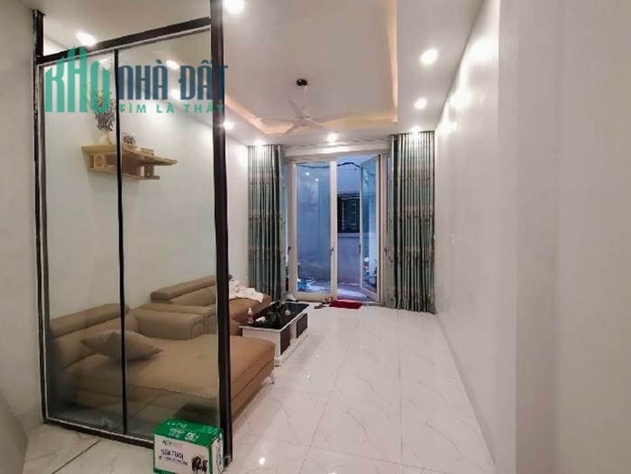 CẦN BÁN NHÀ ĐỊA CHỈ: Quận Long Biên Hà Nội