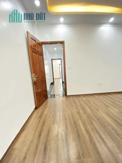 P/LÔ Ô TÔ ĐỖ CỔNG NHÀ MỚI 43Mx5 TẦNG YÊN DUYÊN GIÁ NHỈNH 3 TỶ