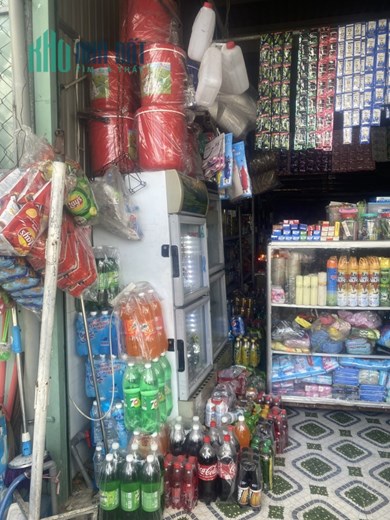 CHÍNH CHỦ CẦN SANG NHƯỢNG QUÁN TẠP HOÁ NGAY ĐƯỜNG VÀO KHU CÔNG NGHIỆP KHU 1 PHÚ TÂN- TP.THỦ DẦN