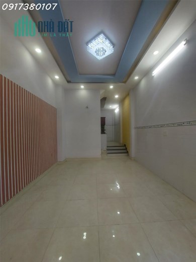 Bán nhà 2 lầu đúc ,4 phòng ngủ đường lý thánh tông quận tân phú giá 4 tỷ 600