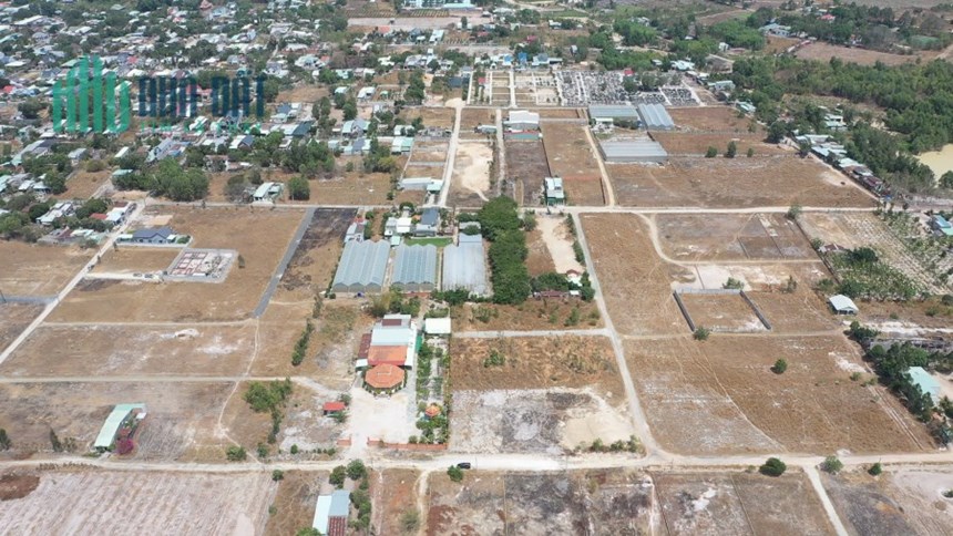 Bán 181 m2 đất đường Đặng Thùy Trâm,Phước Hòa. Giá nhỉnh 1,3 tỷ công chứng ngay