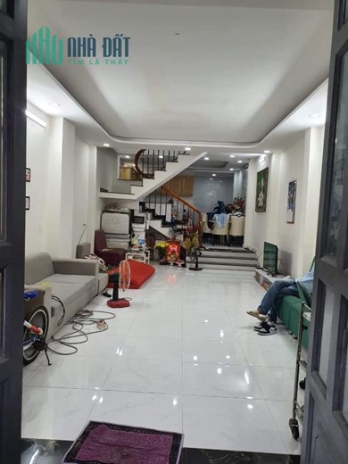 Nhà 2 mặt tiền, 3 tầng BTCT, hẻm thông, ngay chợ Gò Vấp