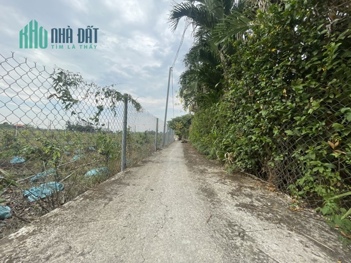 Chỉ hơn 700 triệu sở hữu ngay Lô Đất Full thổ cư ~ 190m2 Bến Lức (Long An)