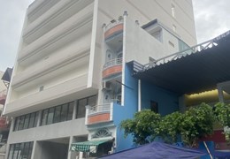Bán #building  địa chỉ #10 Phan Văn Trị p2 Quận #5 giáp quận 1.
