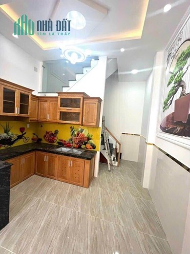 Bán Gấp Nhà 50m2 3 Tầng đúc HXH Võ Văn Ngân,Linh Chiểu Thủ Đức ,SHR chỉ 2 tỷ hơn