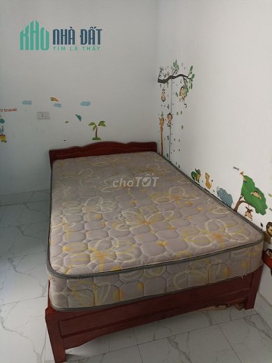 Cho thuê nhà 42m2, 2,5 tầng, 3 phòng ngủ , 2 phòng vệ sinh tại Xã Hữu Hoà,Thanh Trì