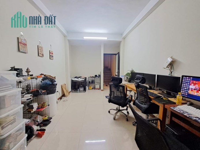 Bán nhà Xuân La 43m x  6 tầng- thang máy- KD- view Hồ tây- chỉ  6 tỷ 5