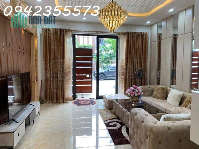 Bán nhà 3 tầng Siêu VIP đường 7.5m Nguyễn Mỹ, khu đô thị Hoà Xuân, Cẩm lệ, Đà Nẵng
