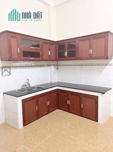 Nhà bán hẻm 184 đường Âu Dương lân P3Q8 - Giá : 4 Tỷ 250 Triệu (TL)