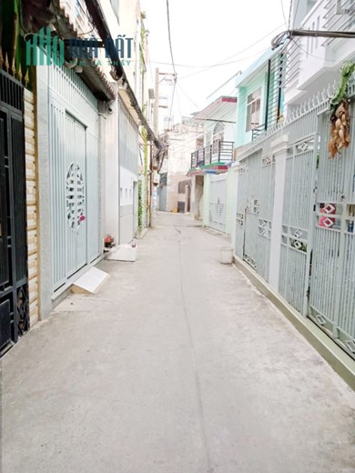 Nhà bán hẻm 184 đường Âu Dương lân P3Q8 - Giá : 4 Tỷ 250 Triệu (TL)