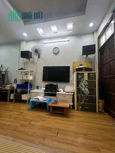 CẦN BÁN GẤP-NHÀ MẶT PHỐ-LÔ GÓC-KINH DOANH-79M 11xTỶ-NGUYỄN KHOÁI HOÀNG MAI