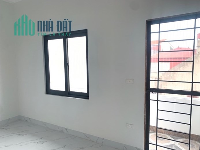Bán nhà Xã Đàn 35m 5 tầng mặt tiền 5m có sẵn 3 ngủ sáng thoáng, oto cách 25m chỉ 3.15 tỷ