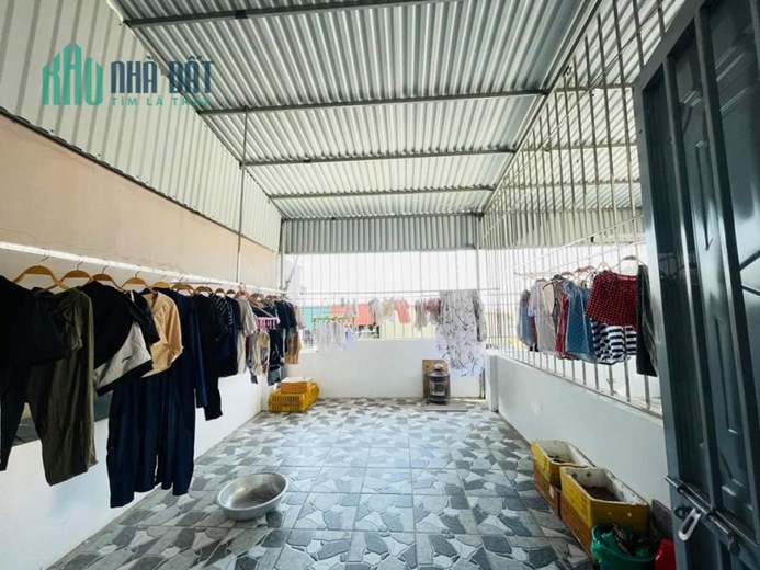 Bán nhà Lĩnh Nam, Hoàng Mai, ô tô đỗ cửa, kinh doanh, 5 tầng 3 ngủ , hơn 4 tỷ