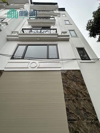 Nhà Hiếm Phúc Đồng nhà mới 5 tầng đẹp long lanh  Ô Tô 7 chỗ vào nhà giá chỉ 3.x tỷ chủ thiện chủ