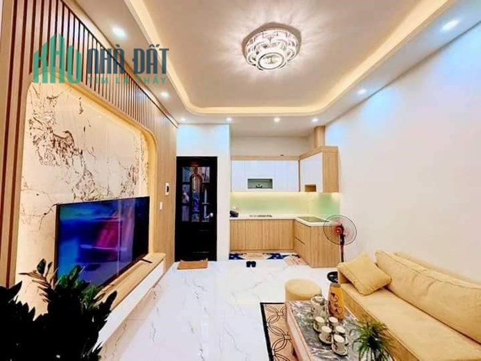 BÁN NHÀ ĐẸP TRUNG TÂM PHỐ CỔ 30M RA MẶT PHỐ LÒ ĐÚC DT:33M2 4 TẦNG MT:4.3M 3 PHÒNG NGỦ CHỦ ĐỂ LẠI