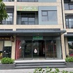 Tôi là chính chủ cho thuê căn Shophouse chân đế tại ngay tòa S4 khu Vinhome Smart City, Tây Mỗ -