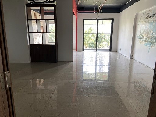 Tôi là chính chủ cho thuê căn Shophouse chân đế tại ngay tòa S4 khu Vinhome Smart City, Tây Mỗ -