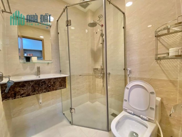 Cho thuê studio ban công sát bờ kè đường Trường Sa, Phú Nhuận - Chỉ 8tr4