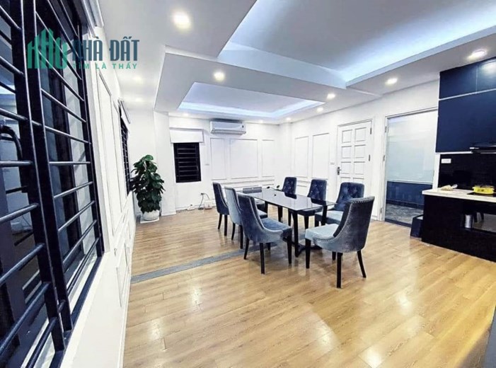 Bán Nhà Phố Nguyễn Chí Thanh diện tích 105m mặt tiền 5m giá chỉ 22,6 tỷ