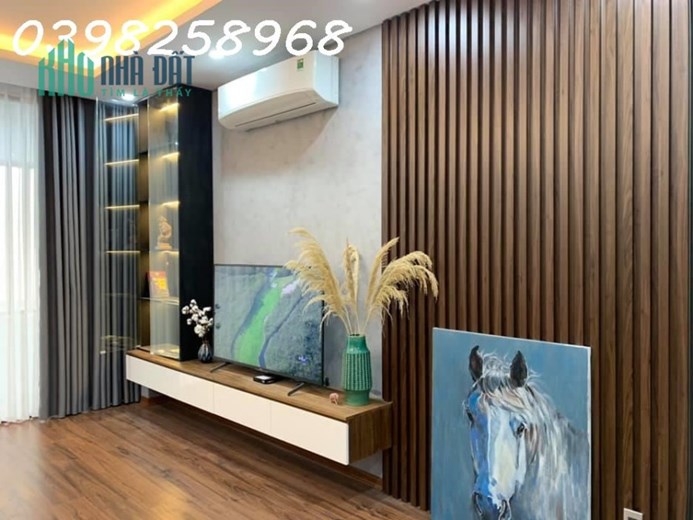 Bán nhà Nguyễn Lương Bằng Đống Đa, ô tô đỗ đỗ cổng, kinh doanh, DT38m x 5t, MT3.5m, chỉ Nhỉnh 5 tỷ