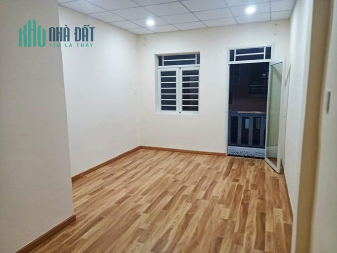 NHÀ DIỆN TÍCH LỚN - NGANG LỚN - GẦN MẶT TIỀN - HẺM RỘNG, THÔNG - CHỈ 4 TỶ.