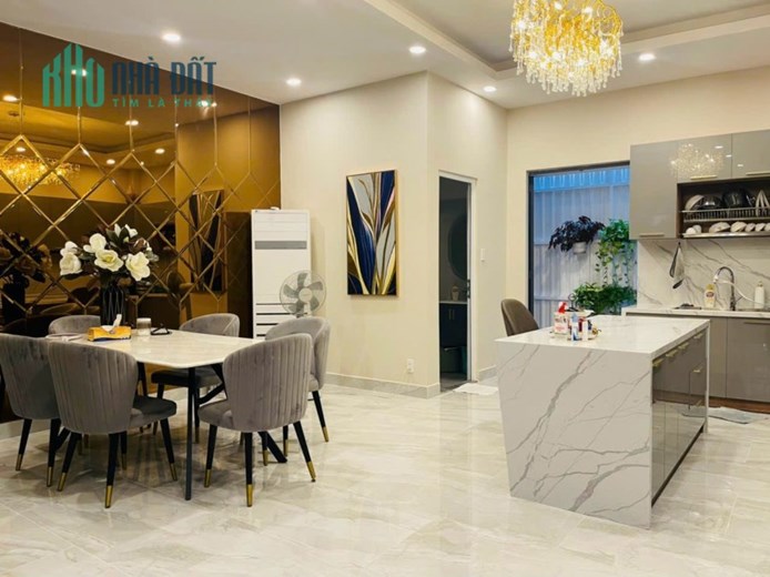 NGộp VilLa MT Mũi Tàu Cộng Hòa - 130m2 - 4 tầng
