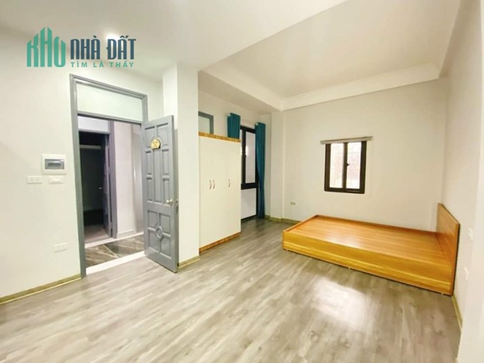Hàng độc ! ccmn phùng khoang 110m 8t nhỉnh 21 tỷ ô tô tránh