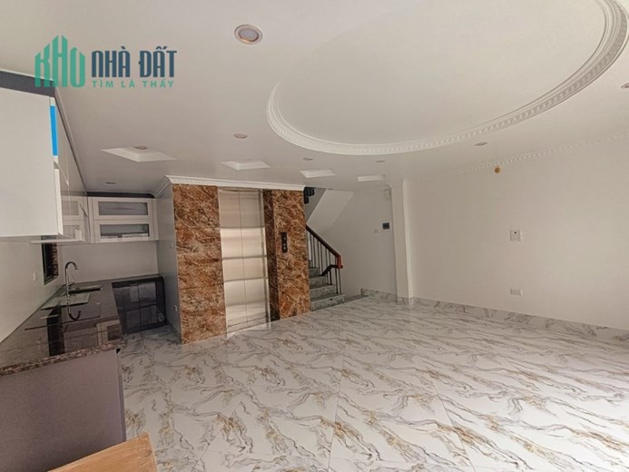 Bán nhà 6 tầng Ngọc Thuỵ, Dt sd 68m, giá hơn 7 tỷ.