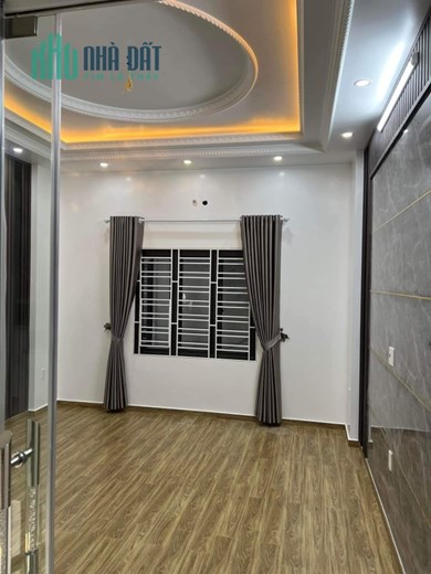 Chính Chủ Bán Nhà mặt tiền giá 3 tỷ 2