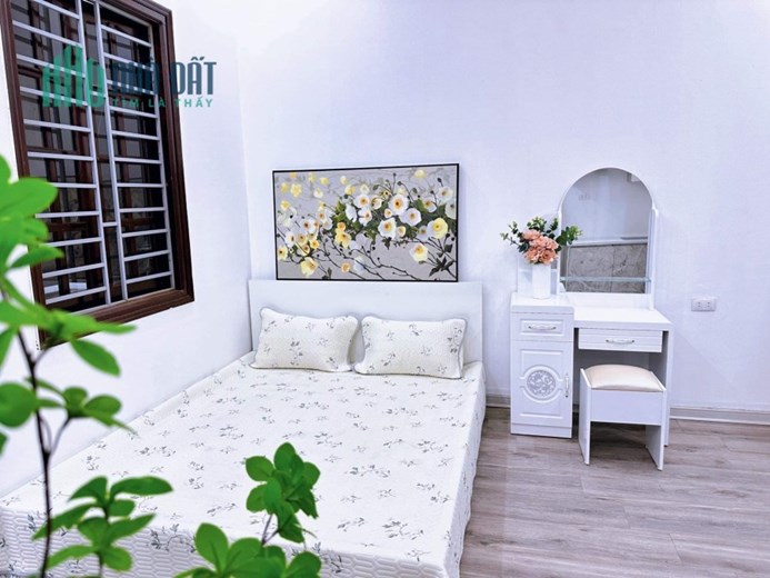 TRẦN KHÁT CHÂN - 4.3TỶ - 5 TẦNG - MẶT TIỀN 4.8M - 40M RA MẶT PHỐ.