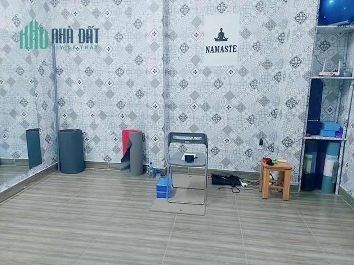 Bán Nhà Cách Mạng Tháng CMT8 Tân Bình, 40m2x 2 tầng, Hẻm Thoáng, Sổ đẹp, Chỉ 3 Tỷ