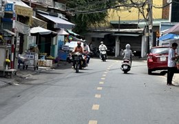 Bán nhà Trần Văn Ơn TP 56m2 3T 4PN giếng trời, gần chợ, trường học nhà mới giá chỉ 5 tỷxx