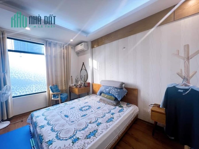 PHỐ VIP HÀO NAM NHÀ MỚI ĐẸP Ở NGAY 48 MÉT 5 TẦNG 6 PHÒNG NGỦ, 20 MÉT RA Ô TÔ CHỈ 5.6 TỶ
