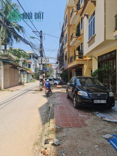 Bán Đất Ngọc Thuỵ, 82m, LÔ GÓC, gần oto, giá nhỉnh 3 tỷ thương lượng. LH: 0936123469