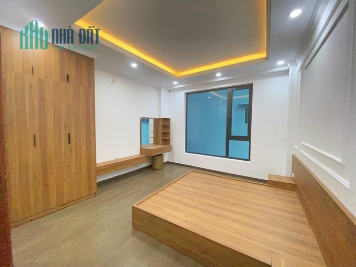 bán nhà vài  bước ra đường ô tô kinh doanh Lê Lợi - hà  đông 30m, 5 tầng, full đồ chỉ 4,98 tỷ