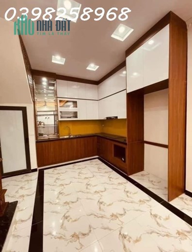 Bán nhà Nguyễn Lương Bằng Đống Đa, 50m x 5t, MT5.2m, ô tô đỗ cửa, kinh doanh, chỉ Nhỉnh 4 tỷ