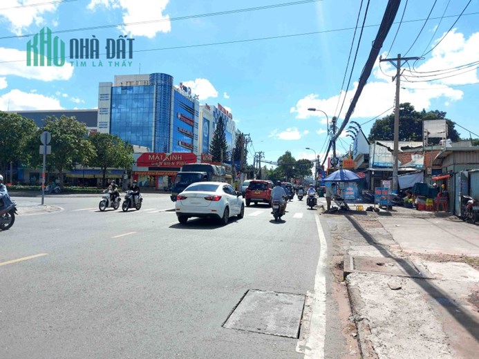 Bán Nhà Tăng Nhơn Phú, Quận 9, 85m2, 2 Mặt Tiền Hẻm Xe Hơi, Chỉ Nhỉnh 4.x Tỷ  Ngộp Bank Bán Gấp