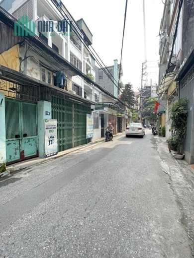 BÁN NHÀ PHỐ NGUYỄN SƠN, DT 65M, CHỈ 9TỶ2  GARA Ô TÔ  3 THOÁNG KINH DOANH SẦM UẤT.