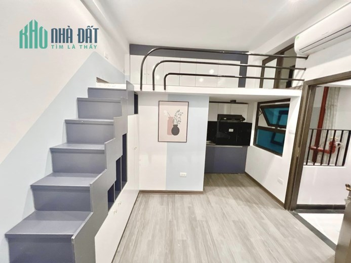 "Độc quyền Siêu phẩm bất động sản Yên Hoà, 56m2 x 6 tầng, thang máy, full nội thất, dòng tiền 600tr