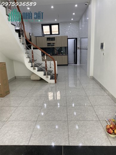 Nhà nguyên căn chính chủ 4 tầng, vừa mới xây xong.