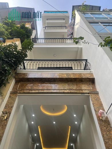 Cần bán nhà 7 tầng Phố Nhân Hòa, Thanh Xuân, ô tô tránh đỗ, thang máy, 45m2