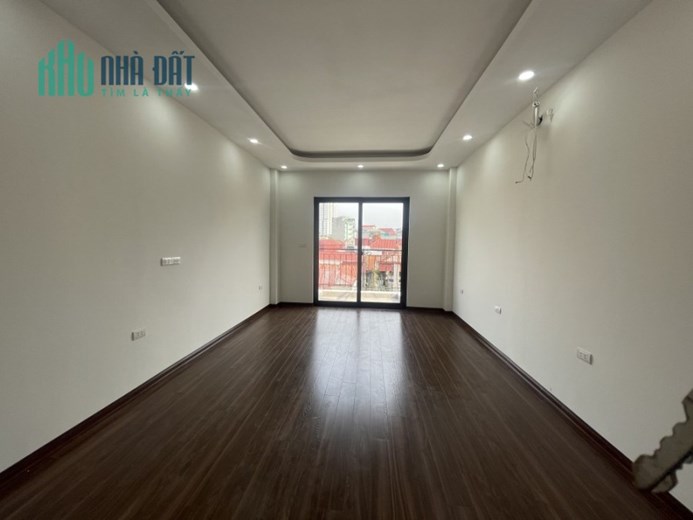 Cần bán nhà 7 tầng Phố Nhân Hòa, Thanh Xuân, ô tô tránh đỗ, thang máy, 45m2