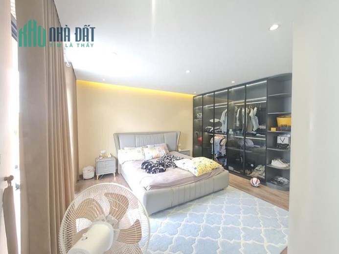 MẶT NGÕ - LÔ GÓC - THANG MÁY - Ô TÔ TRÁNH - KINH DOANH VĂN PHÒNG - MẶT TIỀN RỘNG