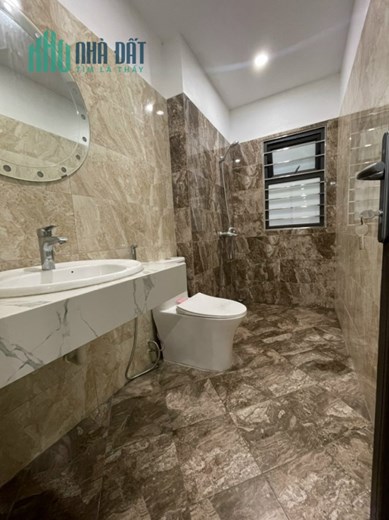 Bán nhà phố Tôn Đức Thắng, ô tô, DT 75m2 x 7 tầng, MT 6m, .