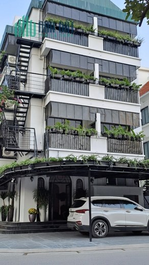 Bán Biệt Thự Sân Vườn CỔ NHUẾ:  thang máy - KD - 119m, MT 8m. vỉa hè 5m, Nhỉnh11,5 tỷ.