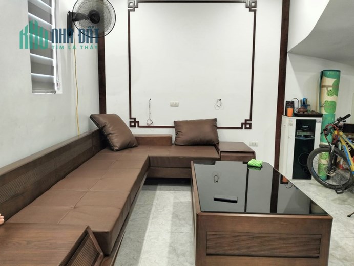 Lô góc – Dân xây Mễ Trì Thượng 45m2 x 5T, 20m đường ô tô tránh, tặng nội thất 5,4 tỷ.