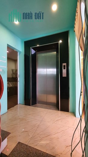 Cho thuê nhà mặt phố Đê La Thành - Đống Đa 60m2, 6 tầng thang máy,ô to tránh, kinh doanh,