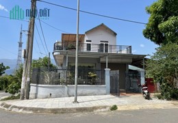 Phát mại nhà 2 tầng, thị trấn Tâm Đường, Lai Châu - 127m2, MT 7.5m hướng Đông Bắc, Mtg